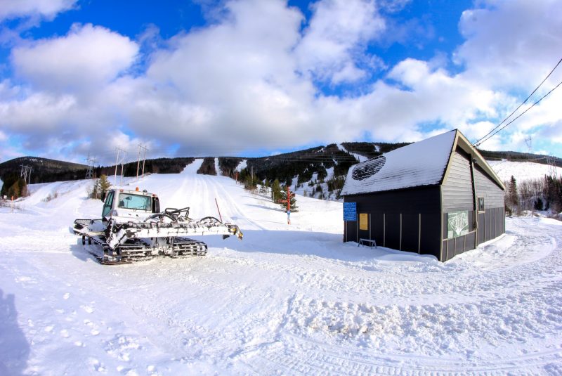 Mont Miller Ski Hill Powder in the ChicChocs Murdochville ChicChac